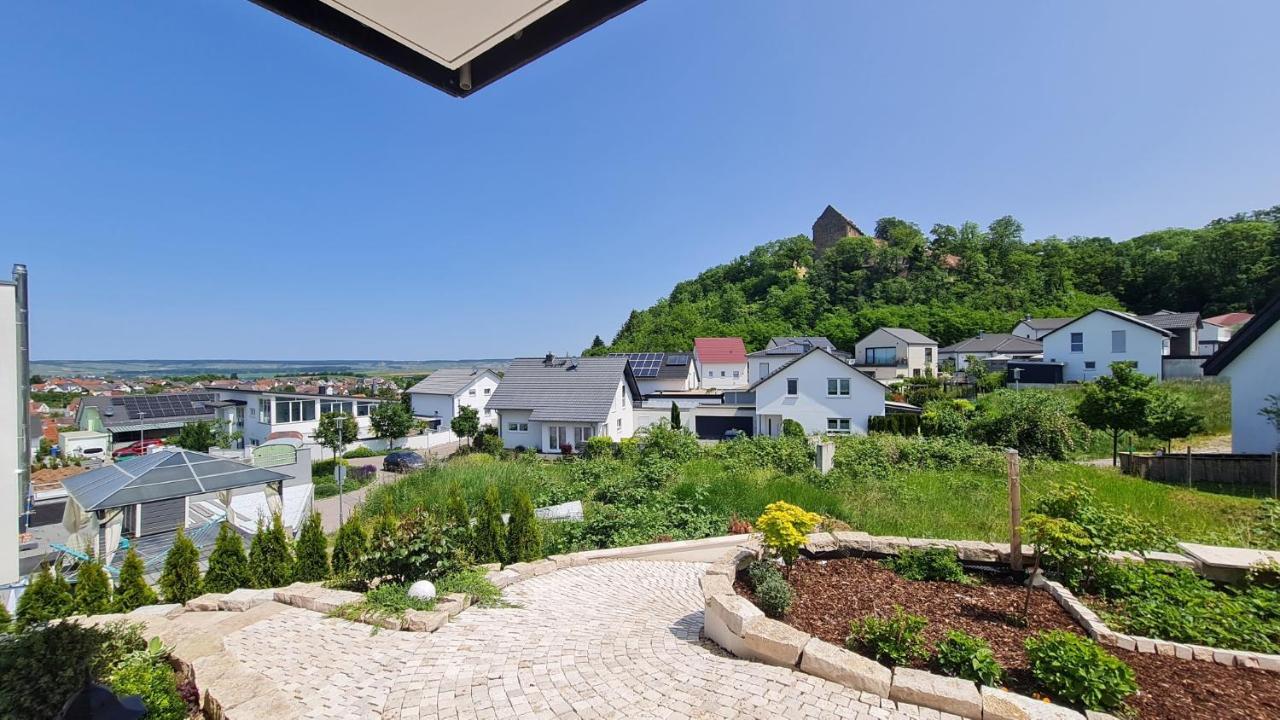 Villa Unter Dem Schloss Cleebronn Bagian luar foto