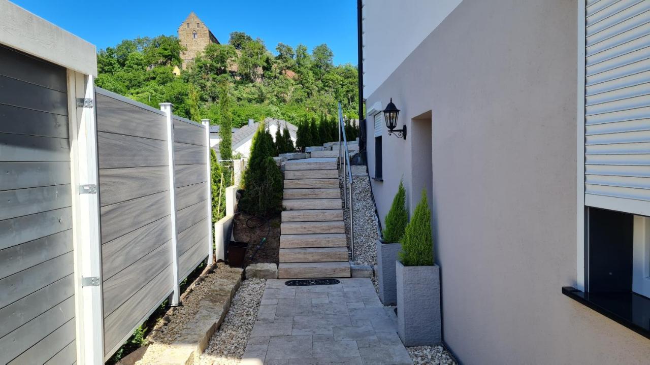 Villa Unter Dem Schloss Cleebronn Bagian luar foto